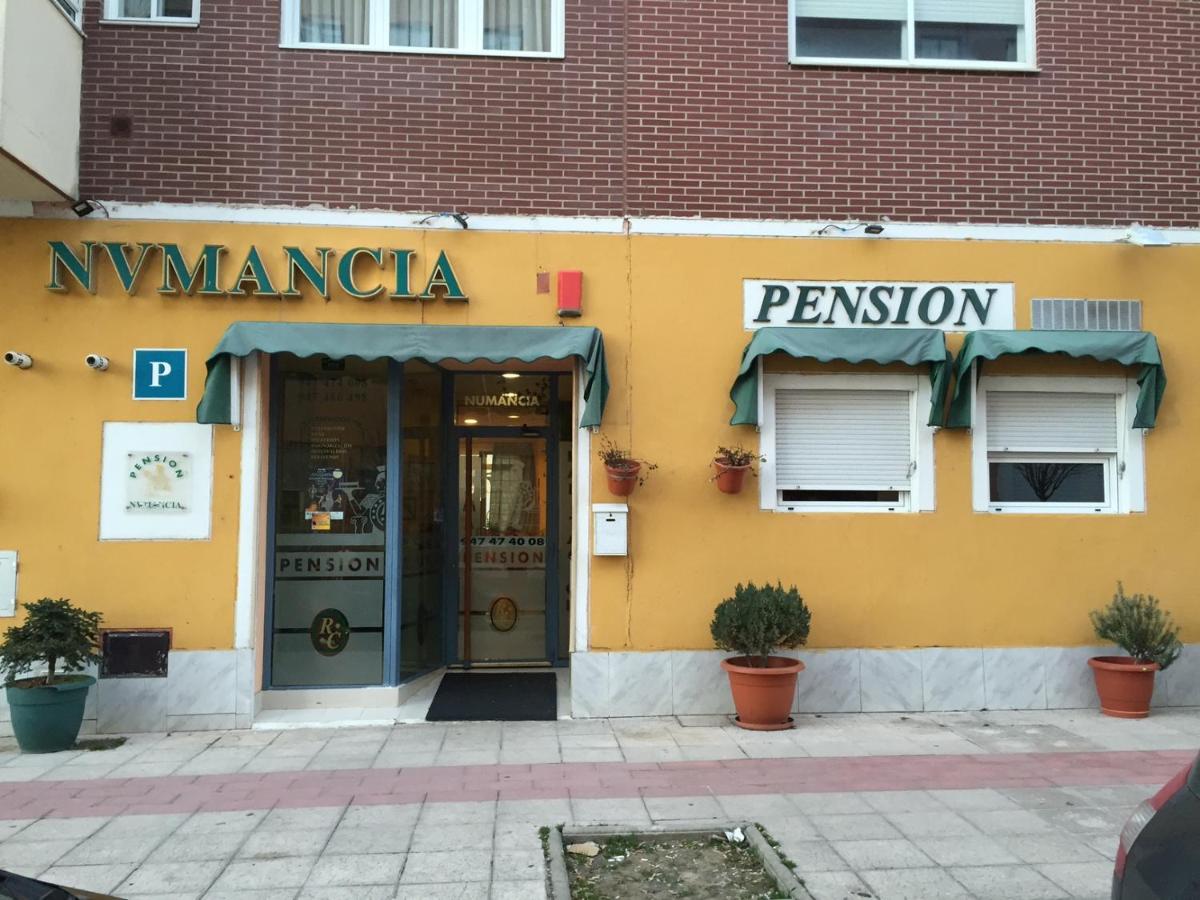Alojamiento Numancia Pension Burgo Екстериор снимка